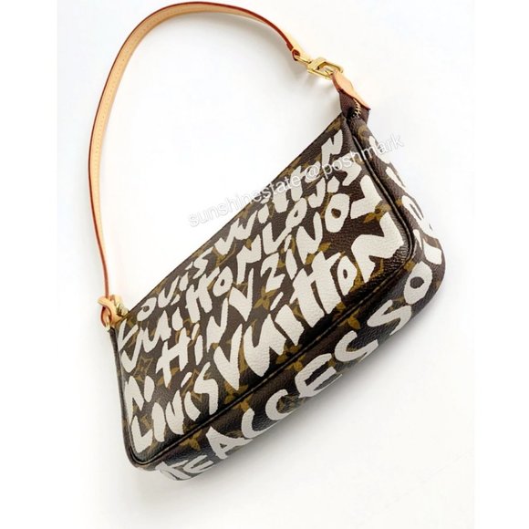 Limited Edition Louis Vuitton - Picture 2 of 11